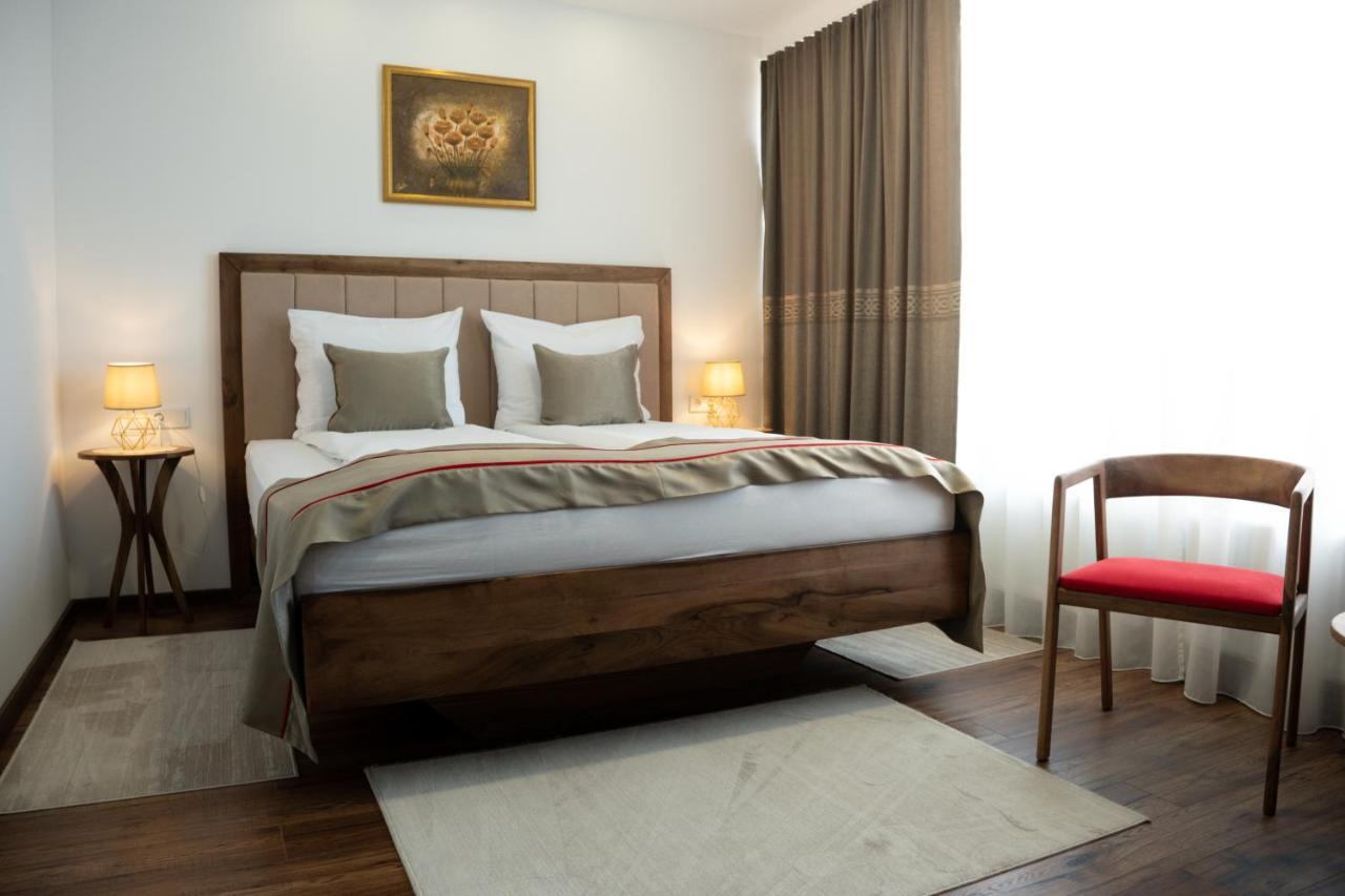 Edemus - Motel & Restaurant Maglaj Ngoại thất bức ảnh