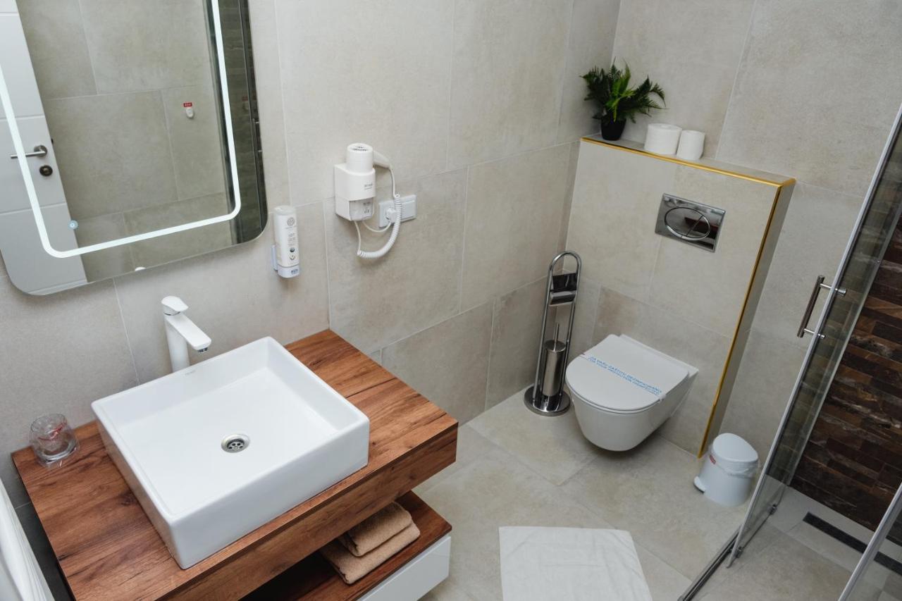 Edemus - Motel & Restaurant Maglaj Ngoại thất bức ảnh