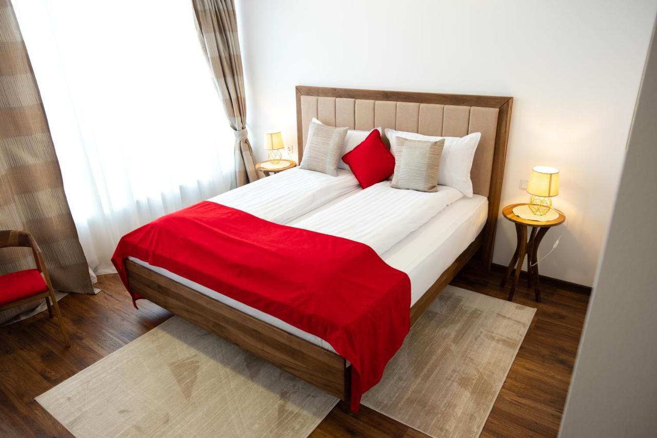 Edemus - Motel & Restaurant Maglaj Ngoại thất bức ảnh