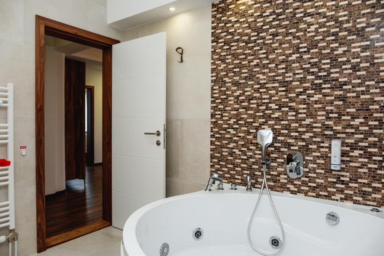 Edemus - Motel & Restaurant Maglaj Ngoại thất bức ảnh